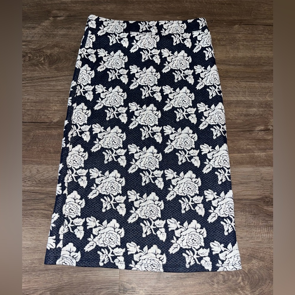 Iris Blue and White Floral A-Line Pencil Skirt